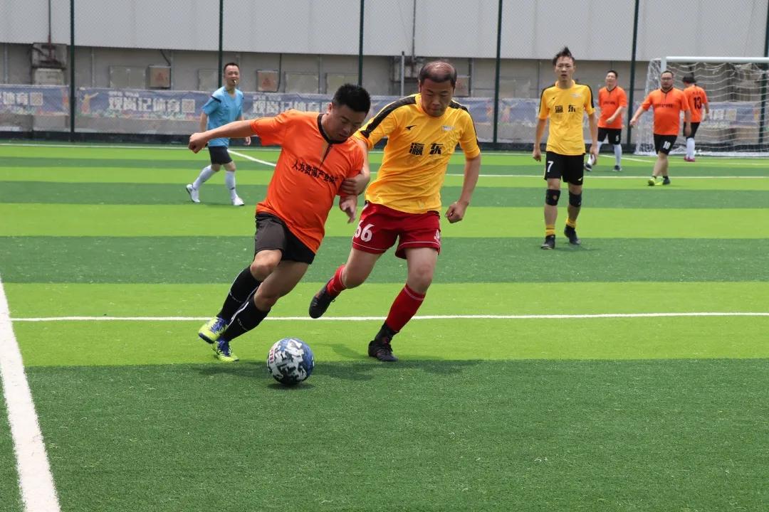 天目西街道生活日记——以球会友，其乐无穷！2020年天目西路街道街区足球友谊赛圆满举办