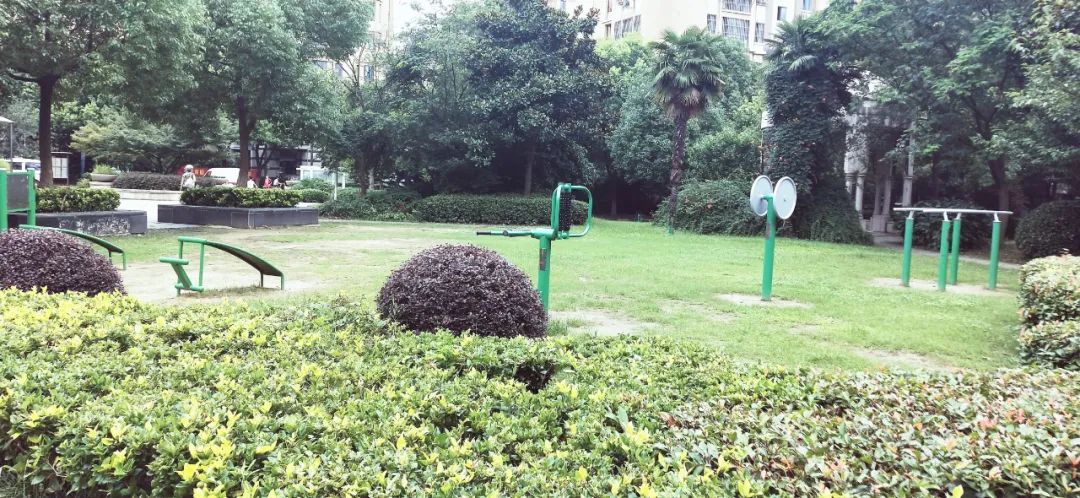 地段很好质量不好的房子,地段好配套全还是现房