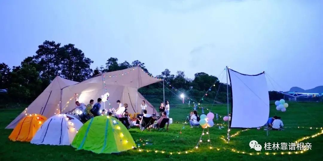 全是帅哥美女!周日,漓江边的这场浪漫单身Party怕是要火,快报名