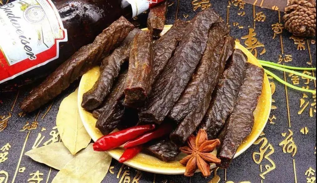 牛肉干科尔沁的草原风味,科尔沁大草原手撕牛肉干