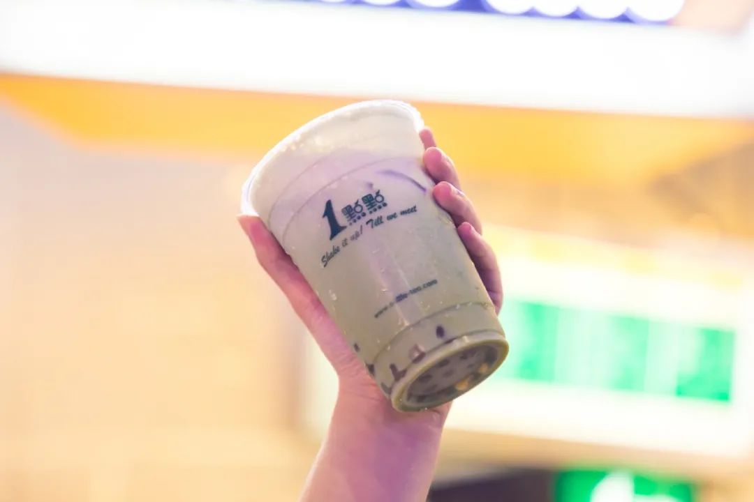 閫傚悎瀛︽牎闂ㄥ彛鐨勫ザ鑼跺簵,瀛︽牎闂ㄥ彛甯歌鐨勫ザ鑼跺簵