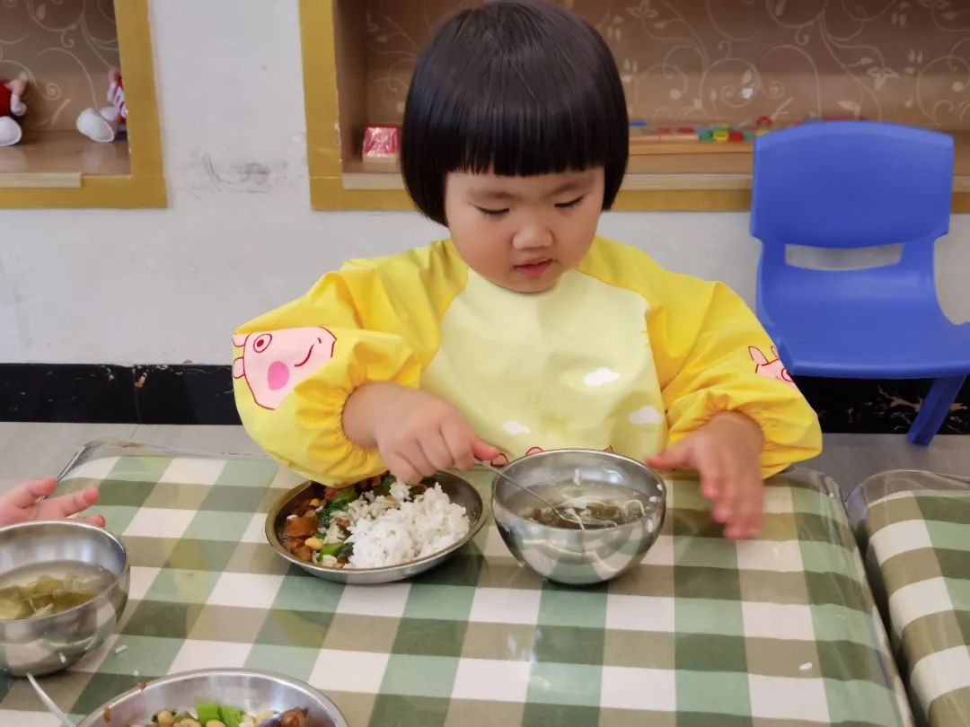 神兽回笼开学全过程,神兽入园两个月第一次进园