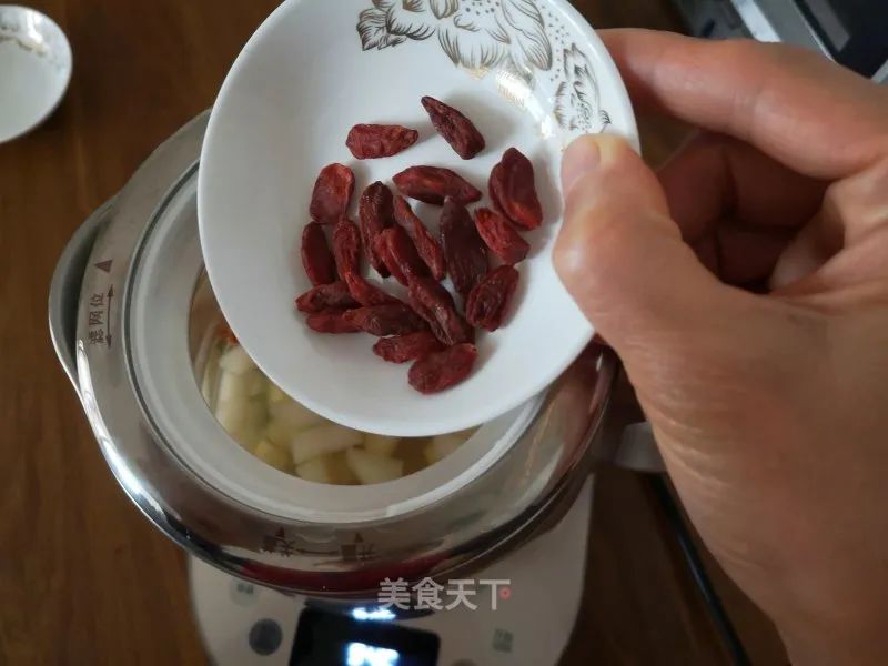 秋燥简单梨汤怎么做,秋燥梨汤的做法大全