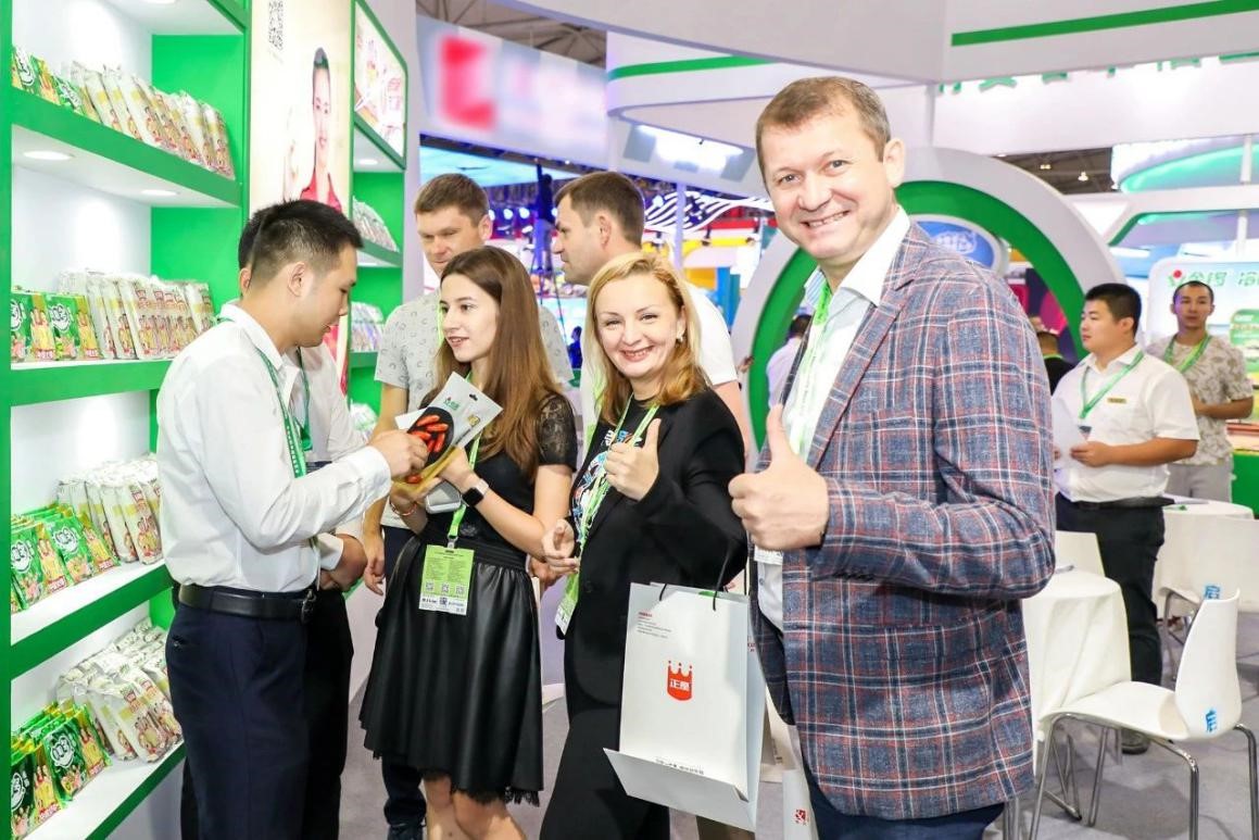 金锣厂生产全过程,金锣公司生产车间