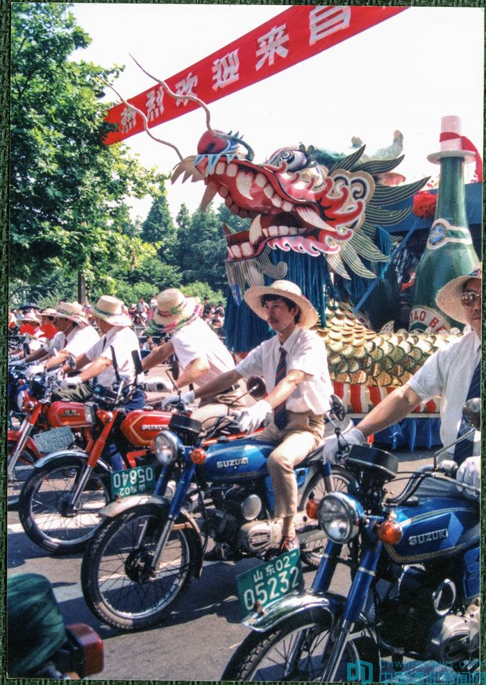 一酒一店一世界,一酒一座城歌词素材