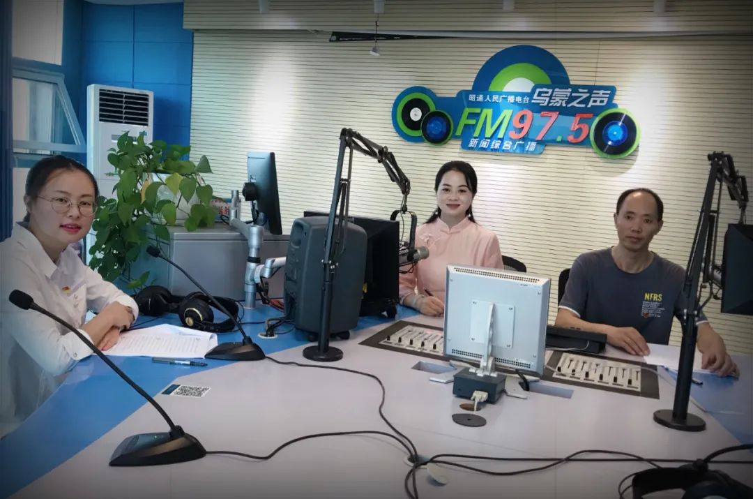 《大家说法》---关注《网上*访信**》