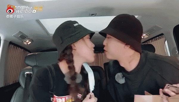 1818黄金眼刘先生视频,1818黄金眼男团刘先生