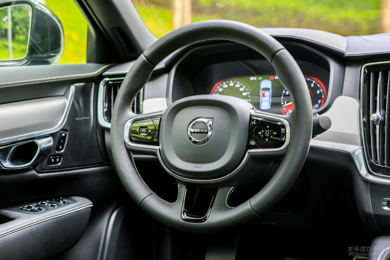 2020款全新沃尔沃s90试驾视频,顺应时代的改变