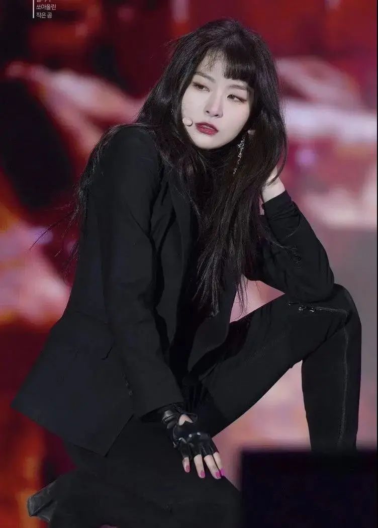 最会穿的韩国女idol,韩国sm女团衣服