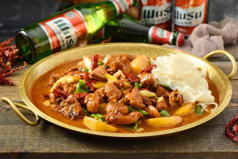 搞大事！这个购物中心用一张卡就能吃遍