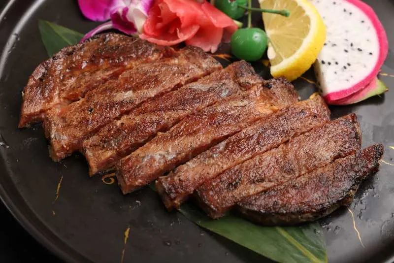 搞大事!这个购物中心用一张卡就能吃遍