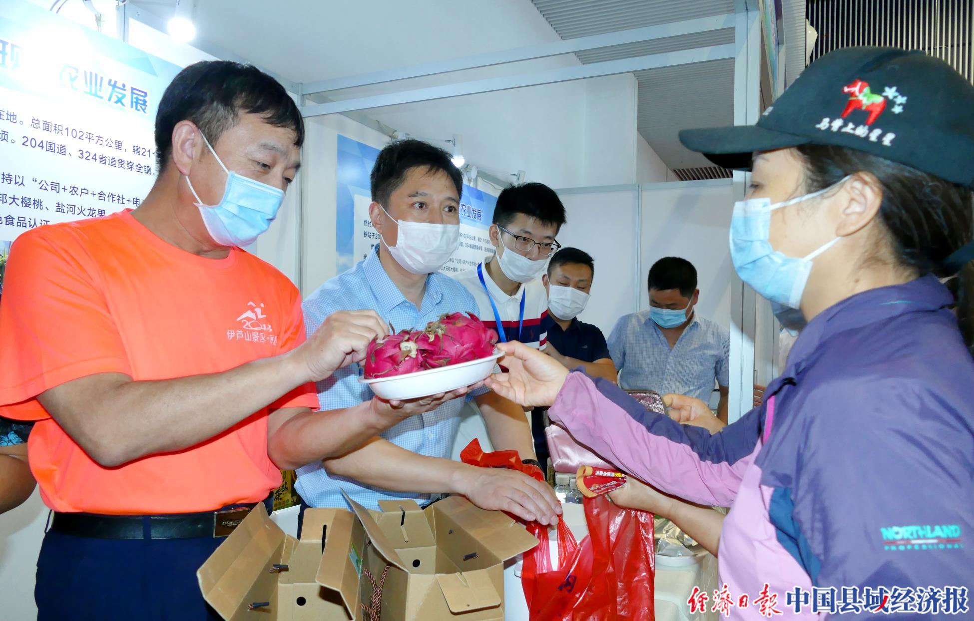 脱贫攻坚成果展图,税务系统脱贫攻坚工作