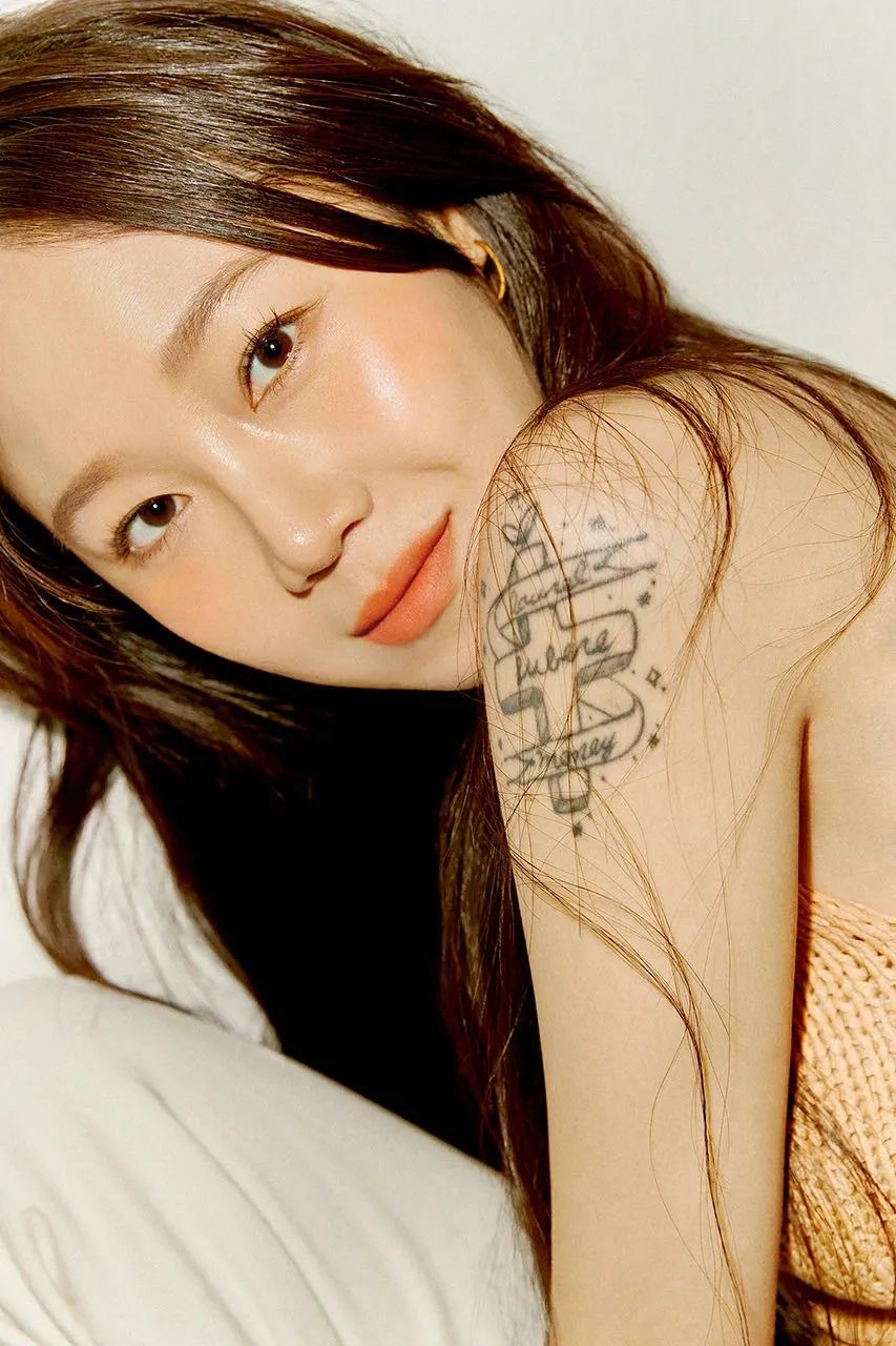 孔孝真二十岁,孔孝真私服穿搭简约时尚又高级