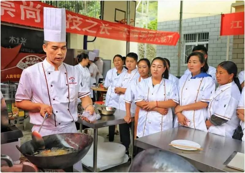 江门新会乡村振兴战略,广东实施三项工程助推乡村振兴