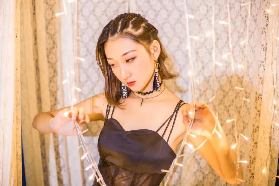 半个月一个女孩的变化,半个月时间女生容貌能变化吗