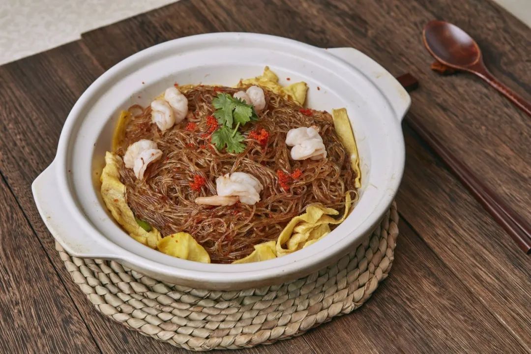 屯里新开finedining,王府花园下午茶,老牌合资酒店新开烘焙坊……本周的贴秋膘指南有点高级(内含福利)|一周好吃