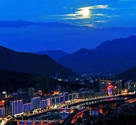 我的家乡武都怎么介绍,介绍我的家乡陇南武都