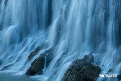 看看石泉老街的夜景有多美,石泉老街秋天的美景