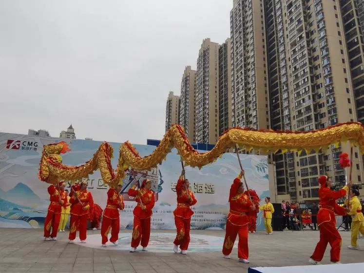 来吧，展示！“舞林高手”汇聚《百团大赞》社区海选