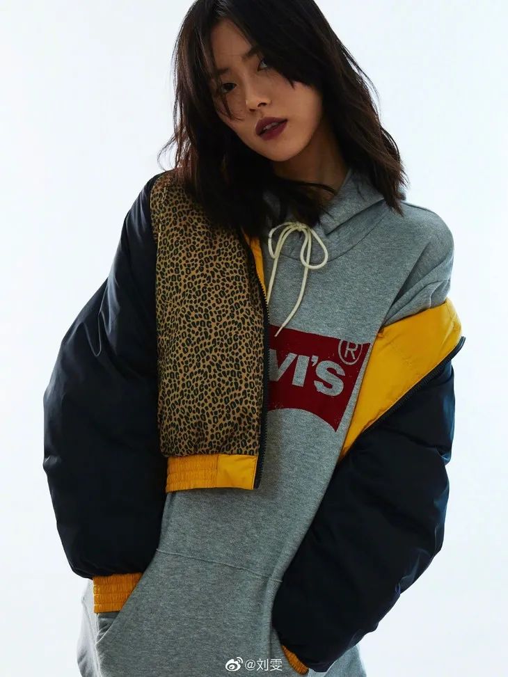 卫衣无帽赵露思,卫衣赵露思