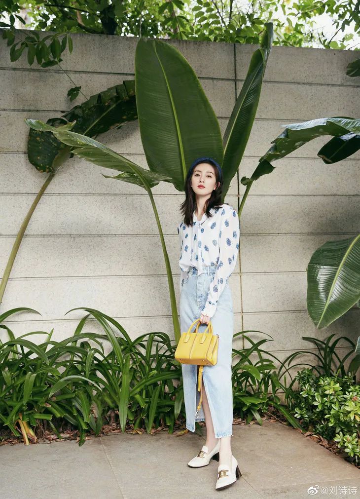 卫衣无帽赵露思,卫衣赵露思