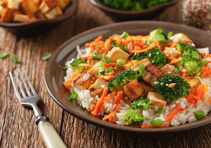 澎湃好物|嘴馋想吃烧烤炸鸡，这样做滴油不放，吃不胖，格外香