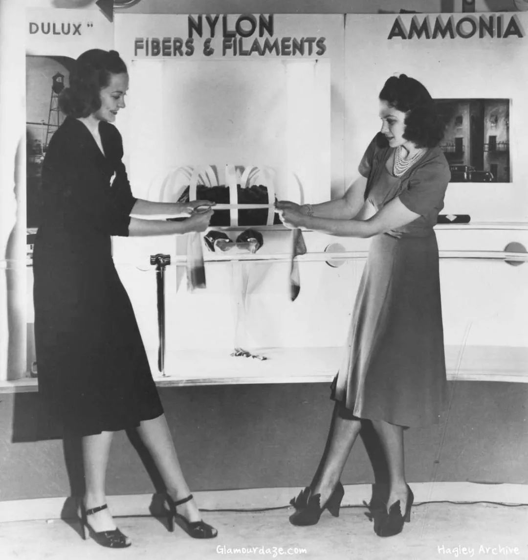 这件最贴身的单品，从八十年前一直抢手到今年冬天