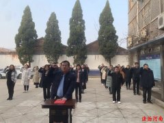孩子在学校受伤判决学校无责,学生在学校被同学绊倒骨折赔偿
