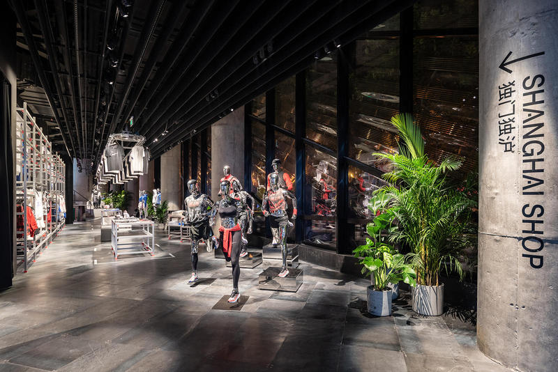 三年开服装店总结,耐克实体店和线上店的区别