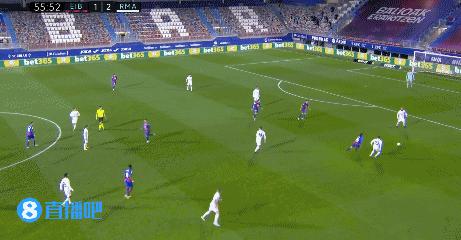 西甲皇马6-1马洛卡本泽马2传2射,皇马对埃瓦尔本泽马