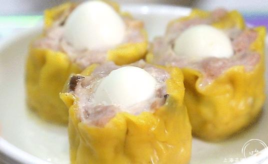 淮海路上10m²！连座位也没有的店，专卖香港“彩色点心”