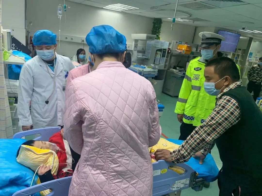 急！孩子癫痫发作，父母焦急如焚！关键时候，那个男人出现了！