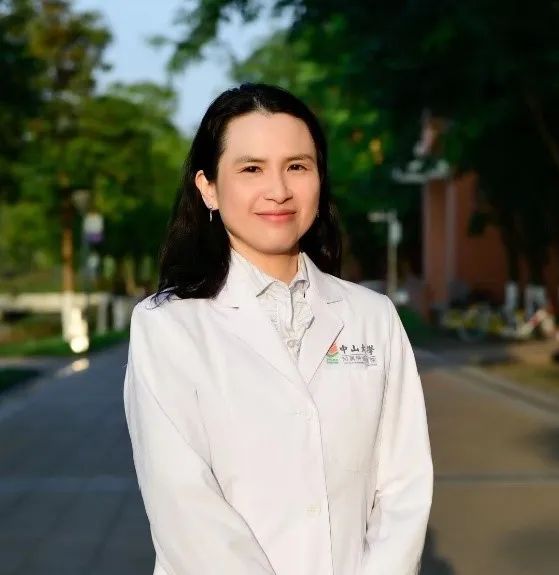 蔡清清医生,蔡清清