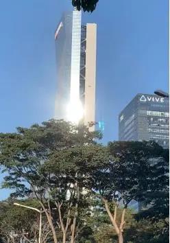 高层建筑玻璃幕墙的光污染,高楼玻璃外墙光污染