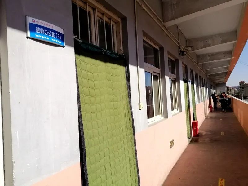 为了“暖起来”这件事儿，他们秀出了“十八般武艺”……