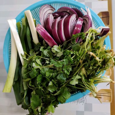 超好吃的火锅底料自制,自制好吃微辣的火锅底料推荐