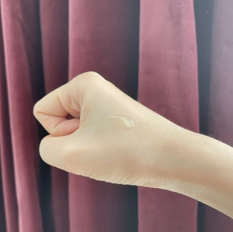 护肤爱用品推荐分享,护肤分享今日份美妆穿搭