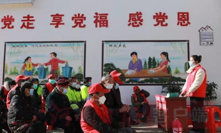 昔日破旧小村庄今朝蝶变网红村,昔日贫穷落后小山村焕然一新