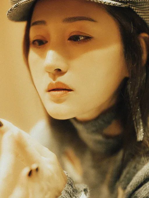 41岁张柏芝颜值有多绝,41岁张柏芝皮肤紧致似少女