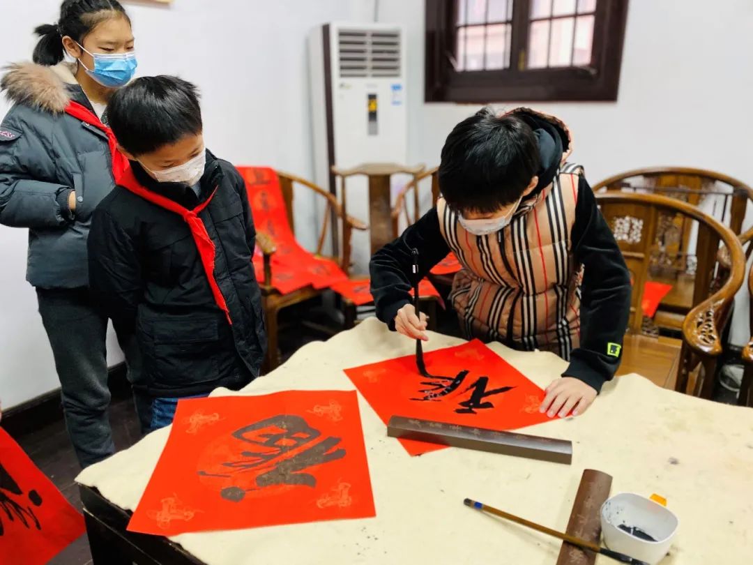 “家人们放心，我在闵行挺好的！”有多好？来看看→|爱申活暖心春