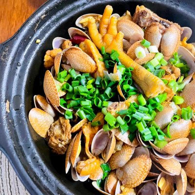 花甲鸡的正宗做法大全集,鲍鱼虾花甲鸡煲汤的正宗做法