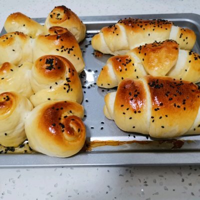 家庭版蜂蜜小面包,家庭版蜂蜜脆底小面包