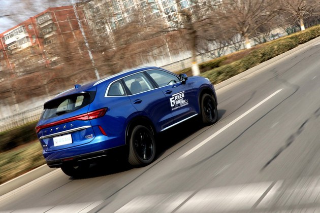 第三代哈弗h62.0t四驱版试驾视频,哈弗h6第三代2.0t四驱沉浸式试驾