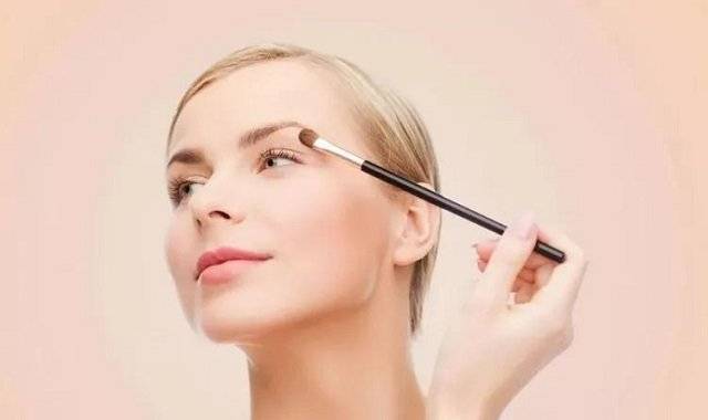 无痕切眉会留下疤痕吗,切眉术疤痕修复