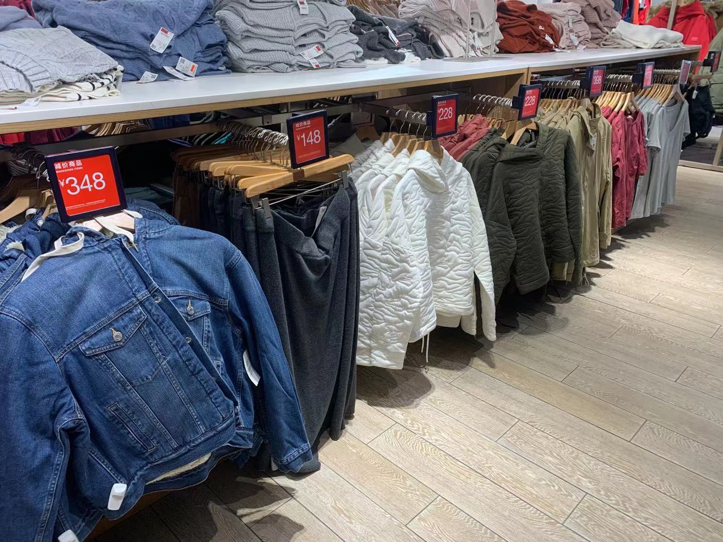 又一外资巨头遭滑铁卢，GAP中国或*身卖**，供应商：每年4000万美元订单，暂未受影响