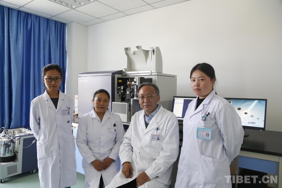 全国政协委员格桑罗布:*藏西**医疗卫生事业和高原医学事业取得了很大的成就