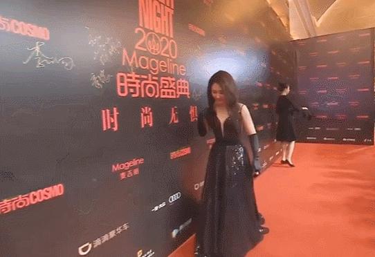 别羡慕，女明星们的蜜桃臀、直角肩，背后可能暗藏玄机