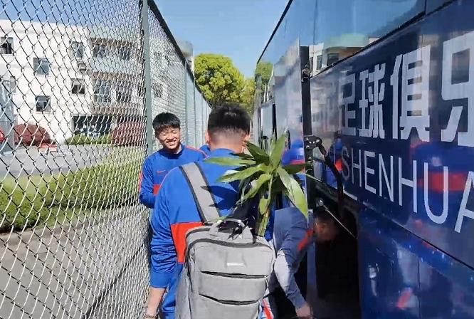 「独家」“卡通房”、医疗“神器”、随行大厨...全面揭秘申花大本营