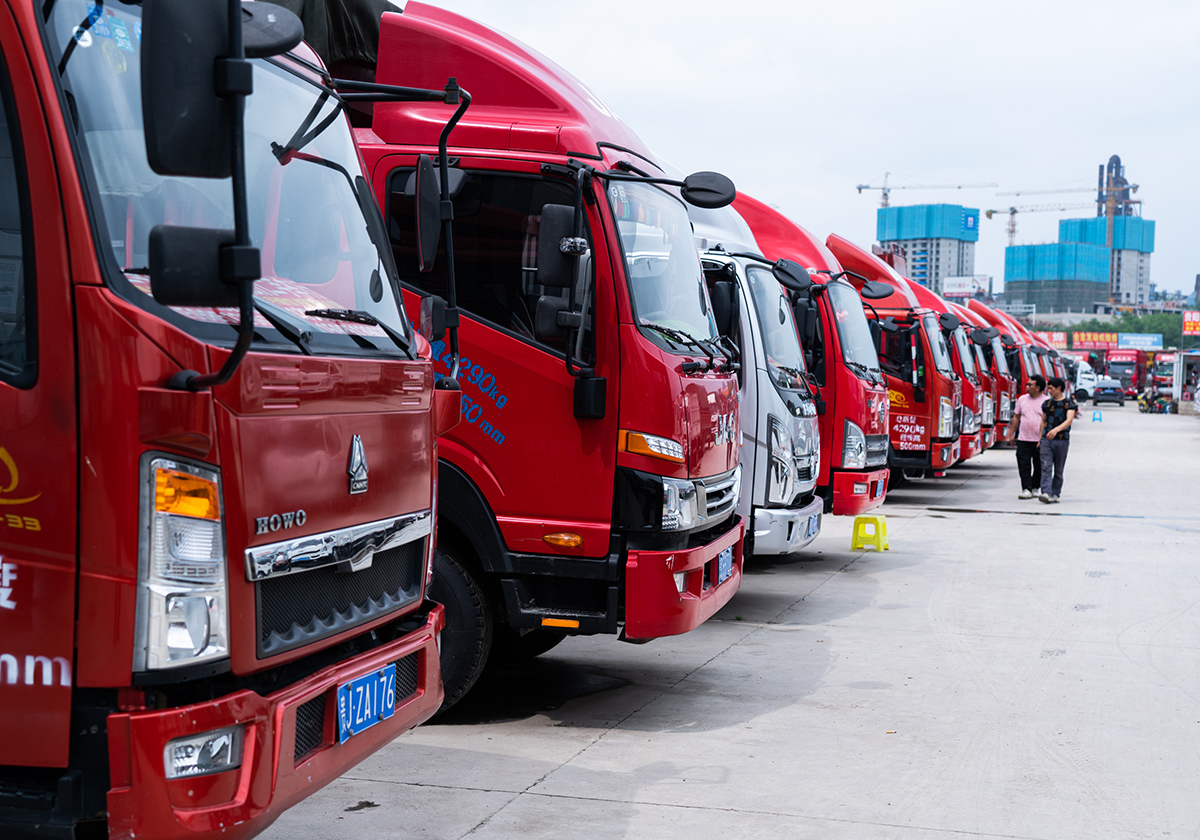 卖零食不起眼但是能发大财,在贵阳卖水果一个月能赚多少钱