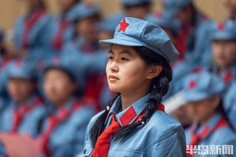 西海岸新区红军小学师资,红星闪闪红军小学视频